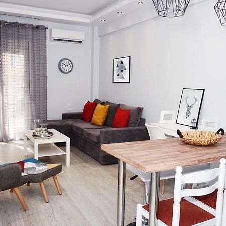 Cozy Home In Thessaloniki Center Екстериор снимка